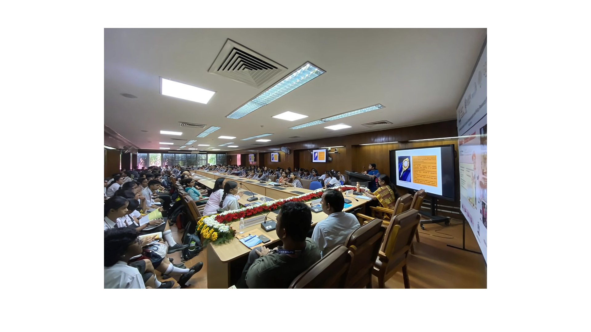 Team SVASTIK conducted a quiz contest covering stories disseminated under Image